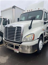 2018 Freightliner CASCADIA 125