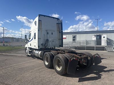 2020 Freightliner NEW CASCADIA PX12664