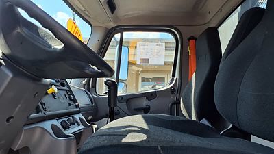 2017 Freightliner M2 112