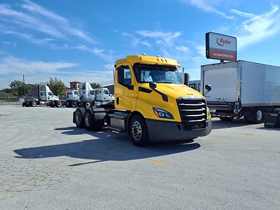 2020 Freightliner NEW CASCADIA 116