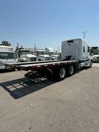 2020 Freightliner NEW CASCADIA 126