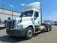 2018 Freightliner CASCADIA 125