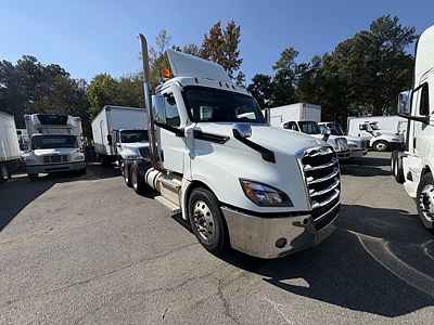 2021 Freightliner NEW CASCADIA PX12664