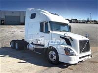 2013 Volvo VNL64T 670