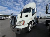 2018 Freightliner CASCADIA 113
