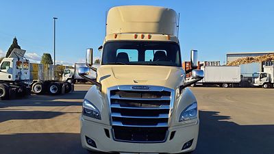 2020 Freightliner NEW CASCADIA PX12664