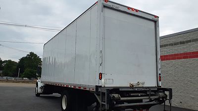 2018 Freightliner M2 106