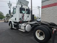 2020 Freightliner CASCADIA 113