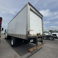 2017 Freightliner M2 106