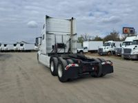 2020 Volvo VNL64T-760