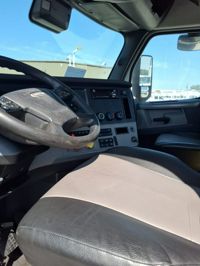 2021 Freightliner NEW CASCADIA PX12664