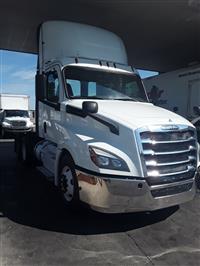 2019 Freightliner NEW CASCADIA PX12664