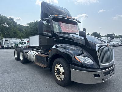 2020 International LT625