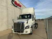 2019 Freightliner CASCADIA 125