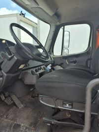 2020 Freightliner M2 106