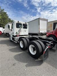 2018 Freightliner CASCADIA 125