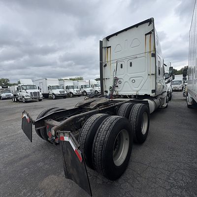 2020 Freightliner NEW CASCADIA PX12664