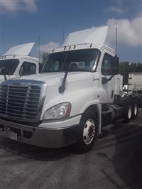 2016 Freightliner CASCADIA 125