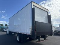 2018 Freightliner M2 106