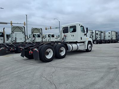 2019 Freightliner CASCADIA 125