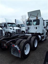 2016 Freightliner CASCADIA 125