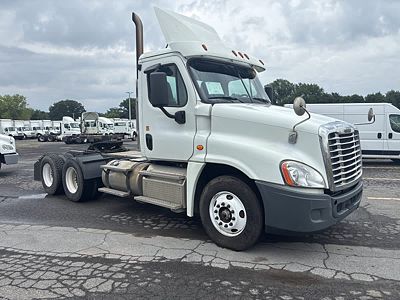 2019 Freightliner CASCADIA 125