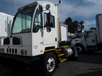 2019 Autocar YARD TRACTOR