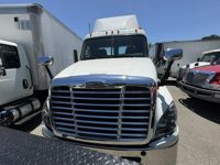 2019 Freightliner CASCADIA 125