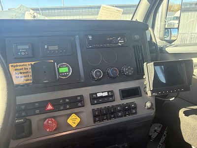 2019 Freightliner NEW CASCADIA PX12664