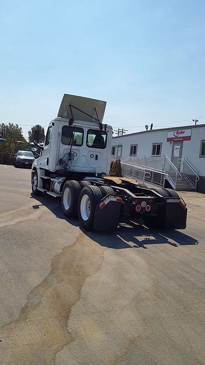 2019 Freightliner NEW CASCADIA PX12664
