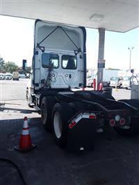 2019 Freightliner NEW CASCADIA PX12664