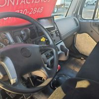 2020 Freightliner M2 106