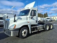 2017 Freightliner CASCADIA 125