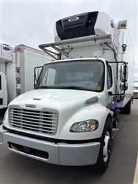 2018 Freightliner M2 106