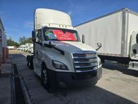 2018 Freightliner NEW CASCADIA PX12664