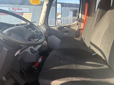 2020 Freightliner M2 106