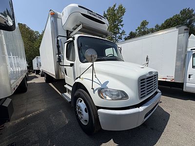 2018 Freightliner M2 106
