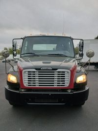 2019 Freightliner M2 106