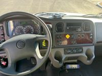 2018 Freightliner M2 106