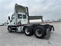 2020 Freightliner CASCADIA 125