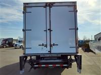 2018 Freightliner M2 106