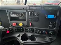 2019 Freightliner CASCADIA 125