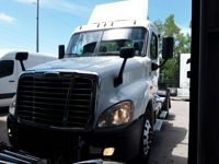 2017 Freightliner CASCADIA 125