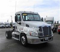 2013 Freightliner CASCADIA 113