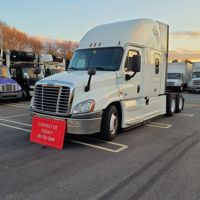 2020 Freightliner CASCADIA 125