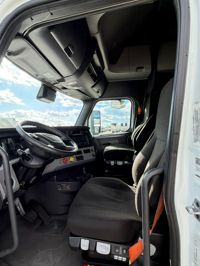 2022 Freightliner NEW CASCADIA PX12664