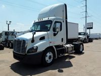 2019 Freightliner CASCADIA 113