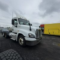 2019 Freightliner CASCADIA 125