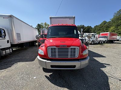 2017 Freightliner M2 106
