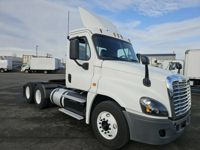 2016 Freightliner CASCADIA 125
